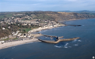  Lyme Regis 